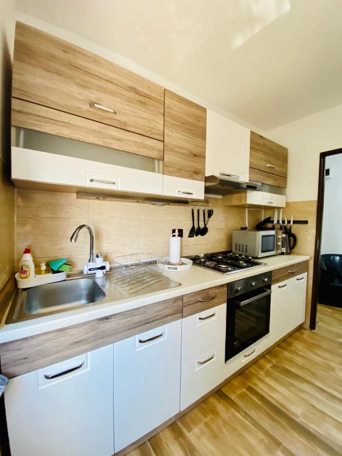 Apartament Sunshine Apartment Orsova Exterior photo